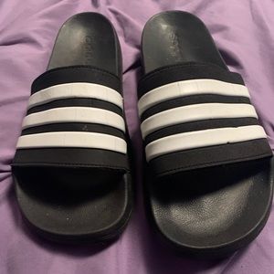 Used Adidas Slides Men’s Size 11